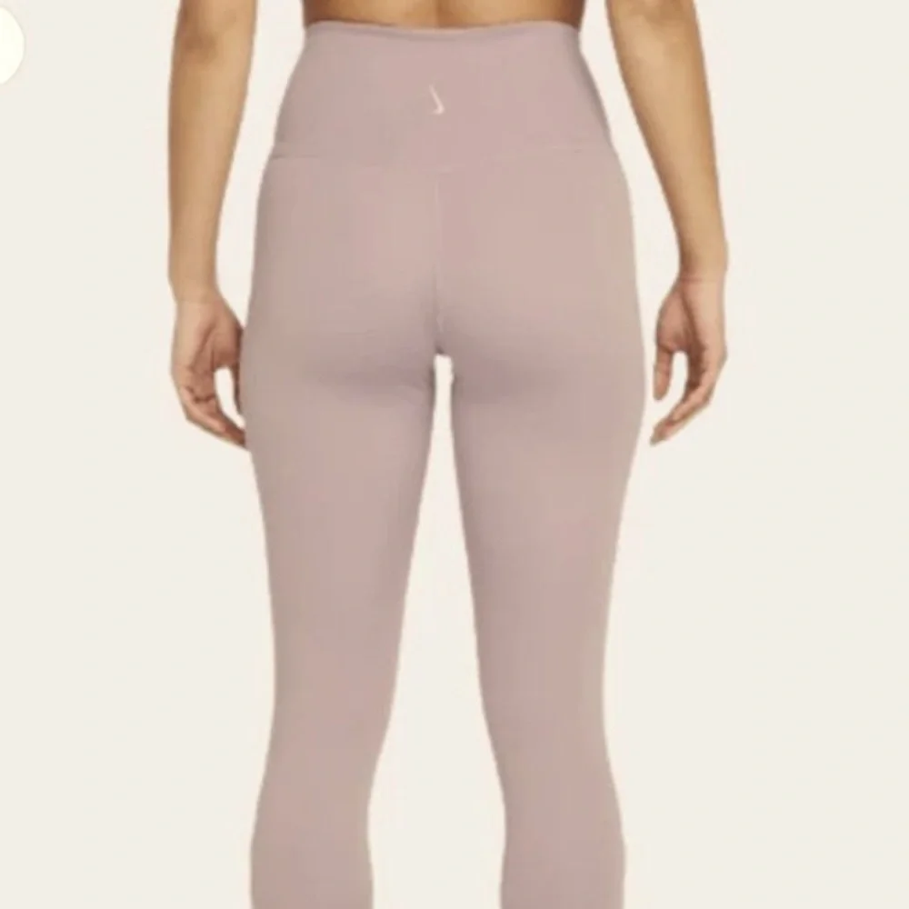 NWT [Nike] DrI-Fit Tight Fit High Rise 7/8 Length Training Yoga Pants Plus Sz 1X - Picture 7 of 13